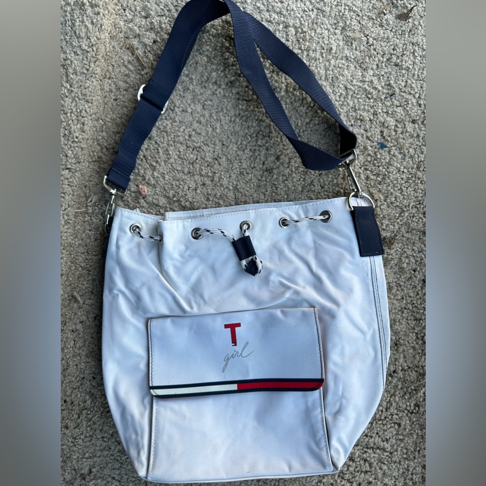 Tommy Hilfiger shoulder bag